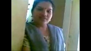 hot mallu bhabhi and her lover having hot time at home