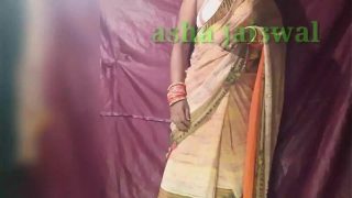 Indianpornvideos of mallu aunty sex on floor with hubby friend