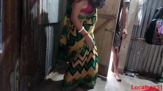 Riding Bhabi Fucking Hard With Juicy Pussy In Bed With Dever