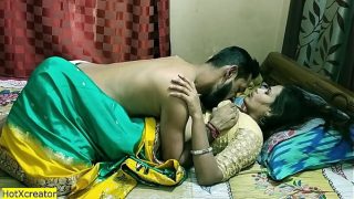 Sexy Indian Village Bhabhi amazing hot fucking hard